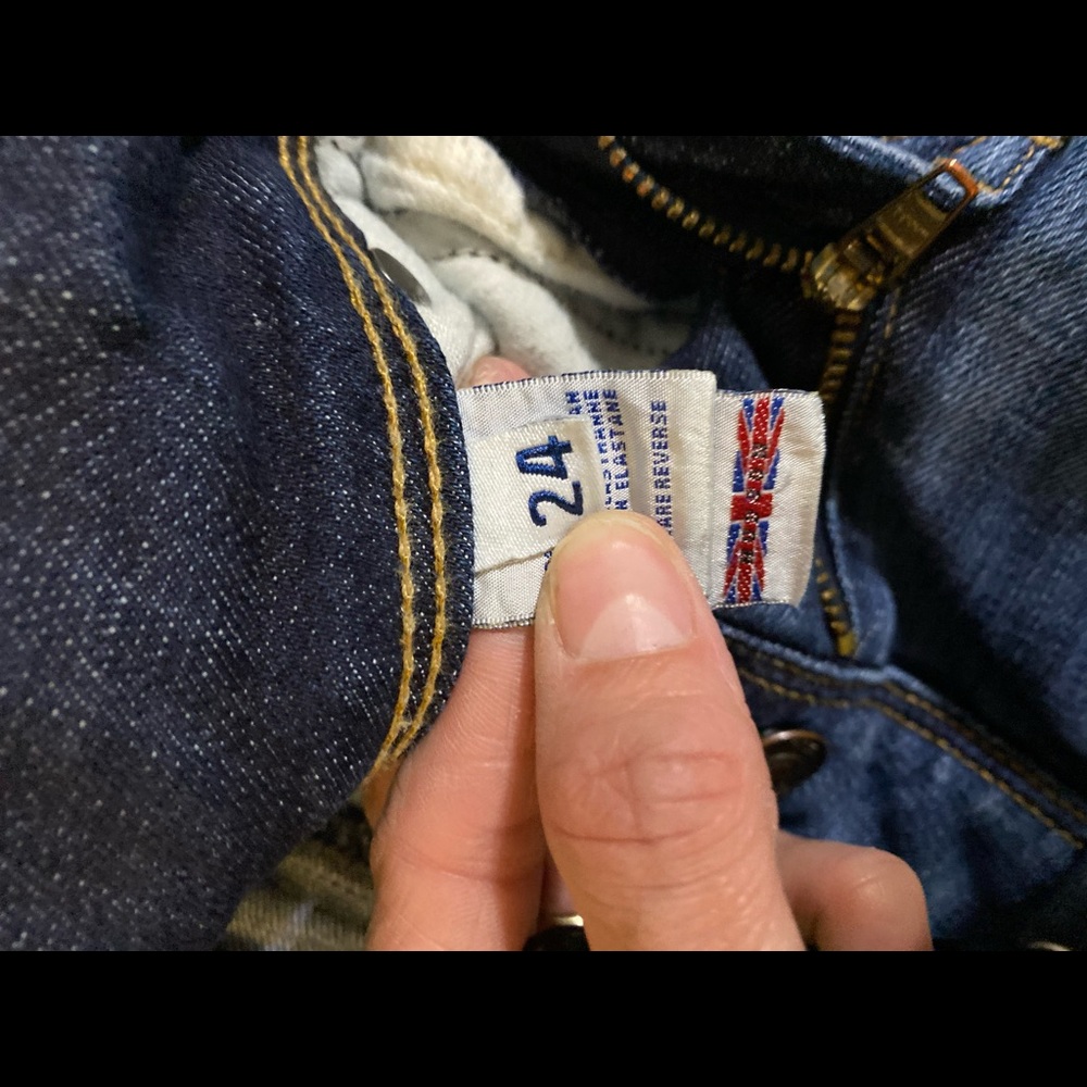 Jeans - Picture 7 of 7